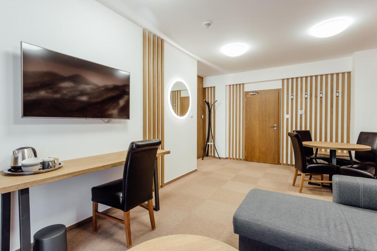 Apartmany Humno Валча Экстерьер фото