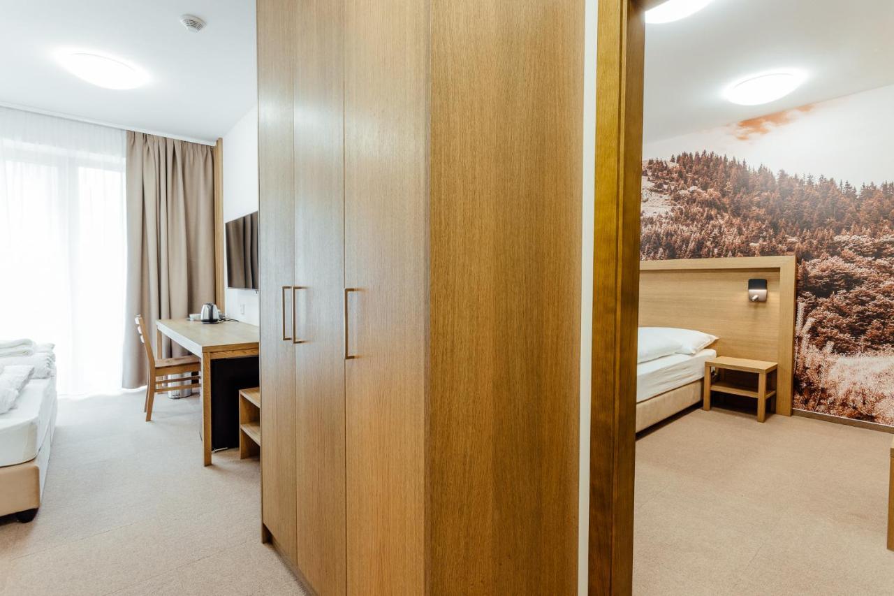 Apartmany Humno Валча Экстерьер фото