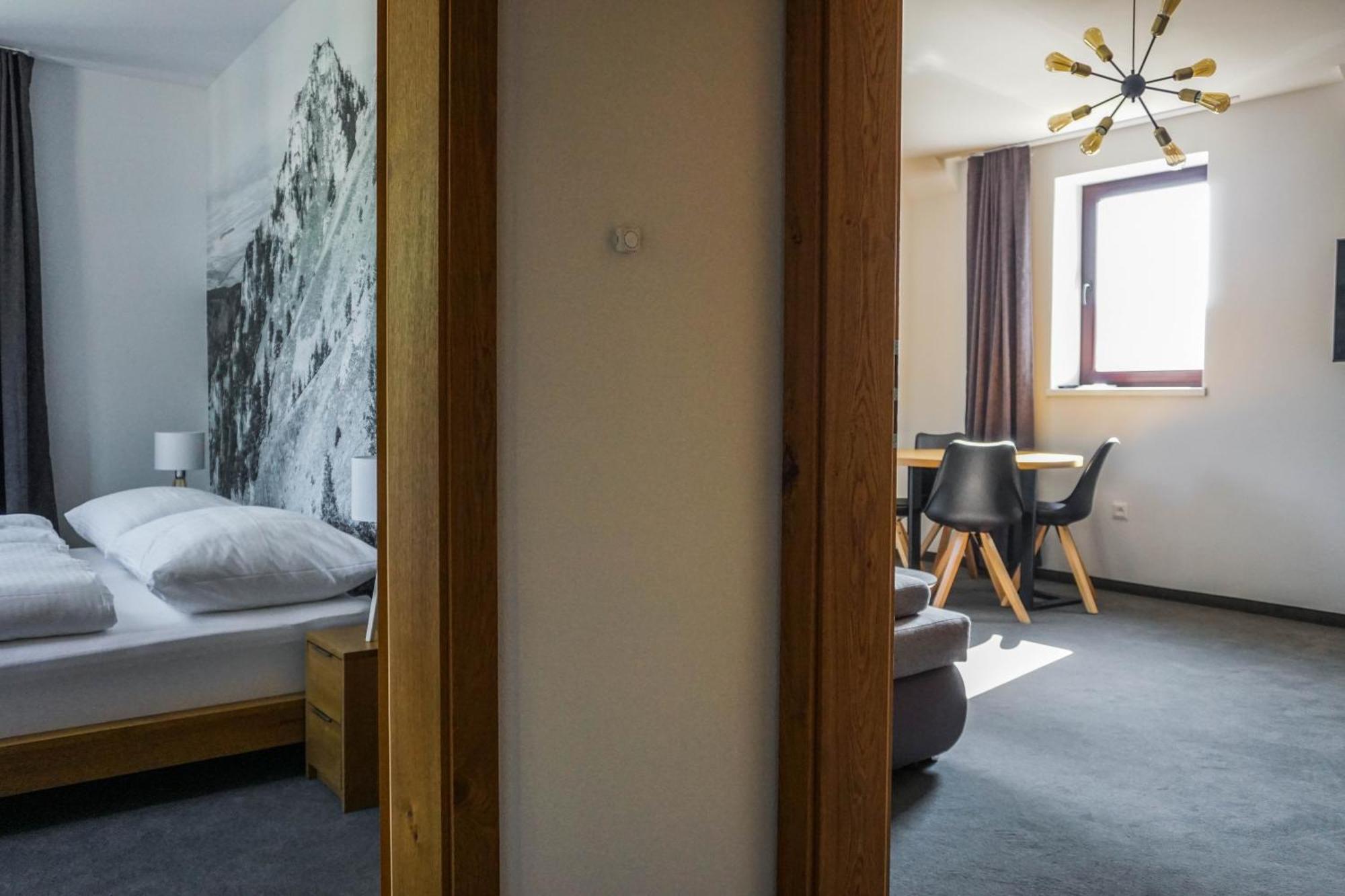 Apartmany Humno Валча Экстерьер фото